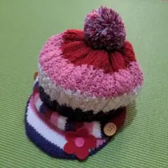 カラフルニット帽 ポンポン付き