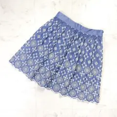 美品 MAX &Co. レース刺繍フレアスカート ブルー サイズ48*MD182のサムネイル