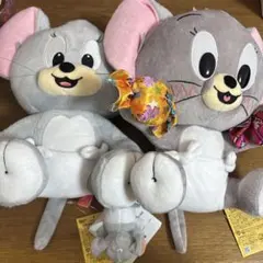 トムとジェリー タフィー ぬいぐるみのサムネイル