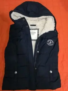 アバクロの中綿ベスト