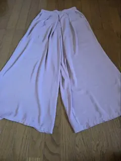 M*a様 薄いピンク ガウチョパンツ