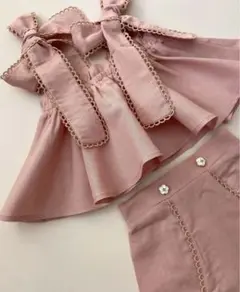 【chloe and amelie】キャミソールとショートパンツのセット　2Y