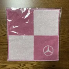 【新品未使用】メルセデスベンツミニタオル（ピンク）
