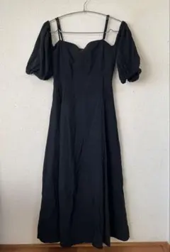 オフショルダー ワンピース 黒 Fサイズ 新品