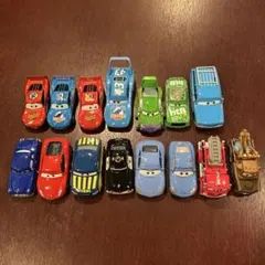 トミカ カーズ ミニカー