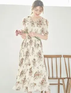 パフスリーブウエストシャーリングプリーツ切替カシュクールフラワーワンピース　B