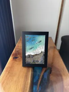 ➀海で泳ぐイルカ達 ➁ハワイの風景時計 - メルカリ