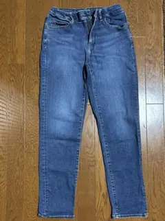 Item thumbnail for item 75553589-b65a-47aa-9794-5576f24f221e