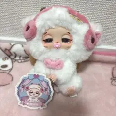 DouDou 幸運招き 眠い子 Sleepy baby ひつじ