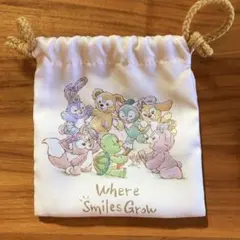 where smiles glow ダッフィアンドフレンズ　限定品　ポーチ　巾着
