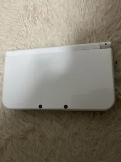 newニンテンドー3DS LL パールホワイト