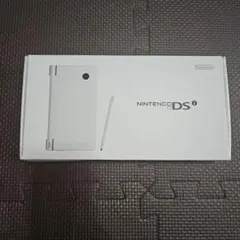 ニンテンドーDSi ホワイト 本体新品未使用