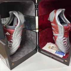 全世界723足限定！adidasプレデター ベッカムモデルのサムネイル