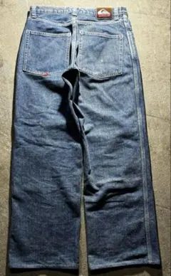 Item thumbnail for item e579be7e-2a4b-4482-8865-17a7da7f90db