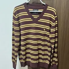【新品タグ付き】Abercrombie & Fitch Vネックニット XS