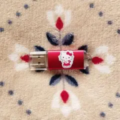 1)USBメモリ 4GB 赤