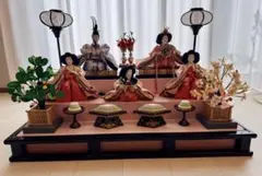 伝統的 雛人形