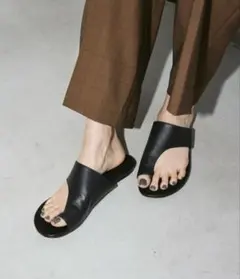 SLOBE IENA ソフトローファー 黒 24.5 バブーシュ ヤギ革 SLOBE IENA ソフトローファー 黒 24.5 バブーシュ ヤギ革 - メルカリ