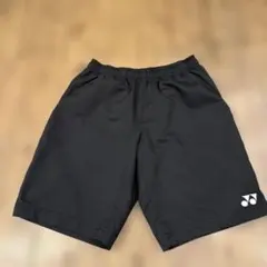 ヨネックス　黒　ユニハーフパンツ　Sサイズ