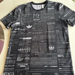 adidas テキストプリント Tシャツ ブラック