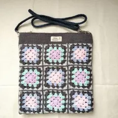 (ハンドメイド)かぎ針編み　モチーフ編み　ショルダーバッグ　サコッシュ