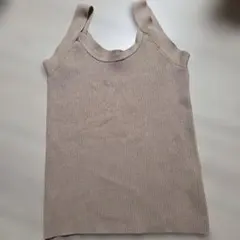 ベージュ　リブニットキャミソールのサムネイル