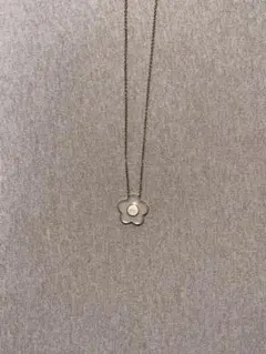 MARY QUANT デイジーモチーフ リバーシブルネックレス ゴールドのサムネイル