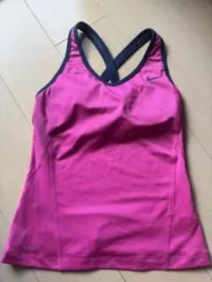 Nike Dri-FIT ピンク ランニング　ヨガ　タンクトップ　Mサイズ