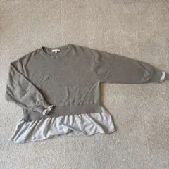 グレー 裾フリル付き 長袖ニット　グローバルワーク