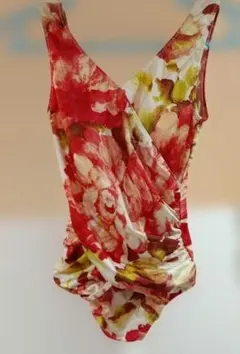 PIERRE BALMAIN 9M 赤の花柄