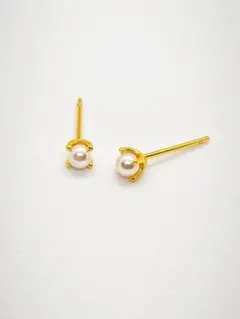 極小 一粒パール ピアス オフィス 仕事 小ぶり