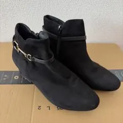 ブラック スエードショートブーツ　M