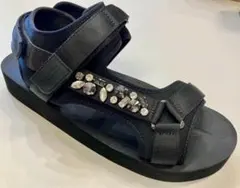 ア*ル様 【美品】マッキントッシュサンダル23.5黒24/ダイアナランダスナイデのサムネイル