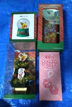 ポケモンセンター クリスマスグッズ 4点セット ピカチュウのサムネイル