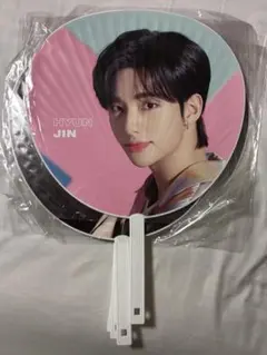 2026年最新】stray kids うちわの人気アイテム - メルカリ