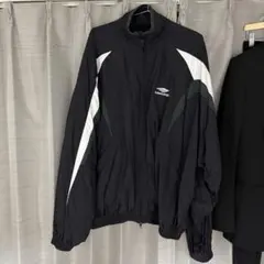 2025年最新】BALENCIAGA トラックジャケットの人気アイテム