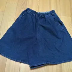 新品☆コムサイズム　紺　ストレッチデニム キュロットスカート150㎝
