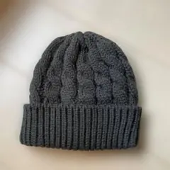 ニット帽　カーキ