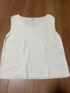 【美品】Te chichi テチチ ノースリーブニット オフホワイト