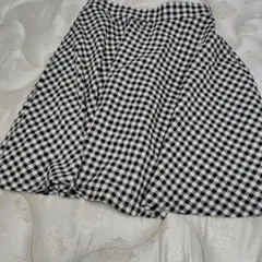 ウエストゴム台形膝丈スカート