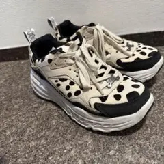 UGG ダルメシアン柄 スニーカー