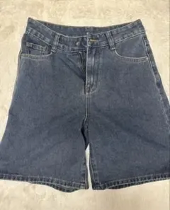 デニムショートパンツ バックポケット付き
