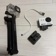 MUSON PRO3 アクションカメラ 4K 美品 付属品多数 バッテリー2個付き MUSON PRO3 アクションカメラ 4K 美品 付属品多数 バッテリー2個付