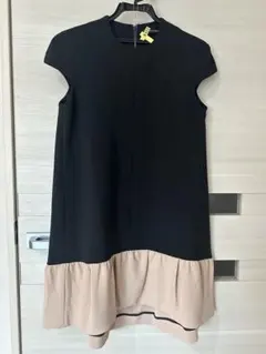美品 DAKS 肩フリル半袖ワンピース 38 ブラック - メルカリ
