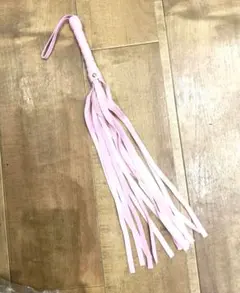 ピンク色 フェイクレザー ムチ コスプレ小物 ハロウィン小物　アクセサリー　撮影