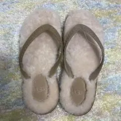 UGG ベージュ ファー サンダル