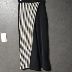 アンティカ　ワイドパンツ