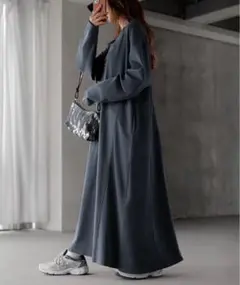 ひざ丈ワンピース 長袖