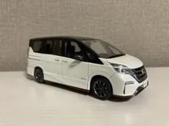 セレナC27 前期　ミニカー　　　　　　　即購入❌ 日産セレナc27 前期カラーサンプルミニカー ブラック - メルカリ