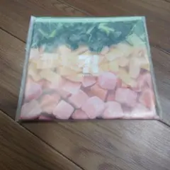 セブンイレブン　happyくじ　スムージーフラットポーチ